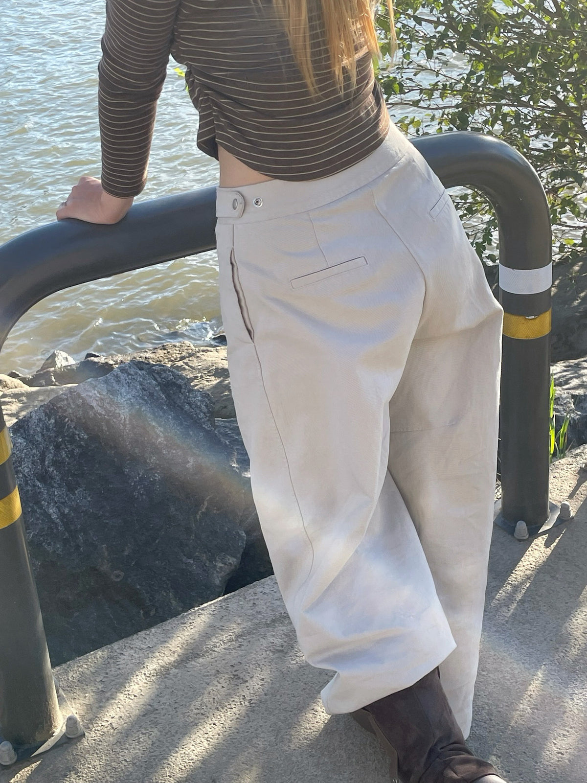 Button Tab Seam Detail Wide-Leg Pants